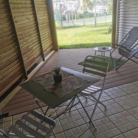 Studio Dans Residence Hoteliere Aux 3Ilets Pointe Du Bout Residence La Marina Carayou 레트루아질레 외부 사진