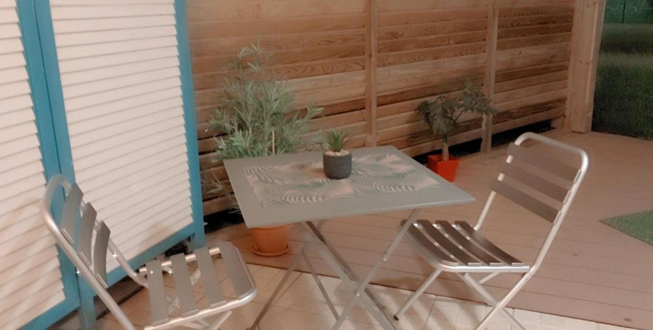 Studio Dans Residence Hoteliere Aux 3Ilets Pointe Du Bout Residence La Marina Carayou 레트루아질레 외부 사진